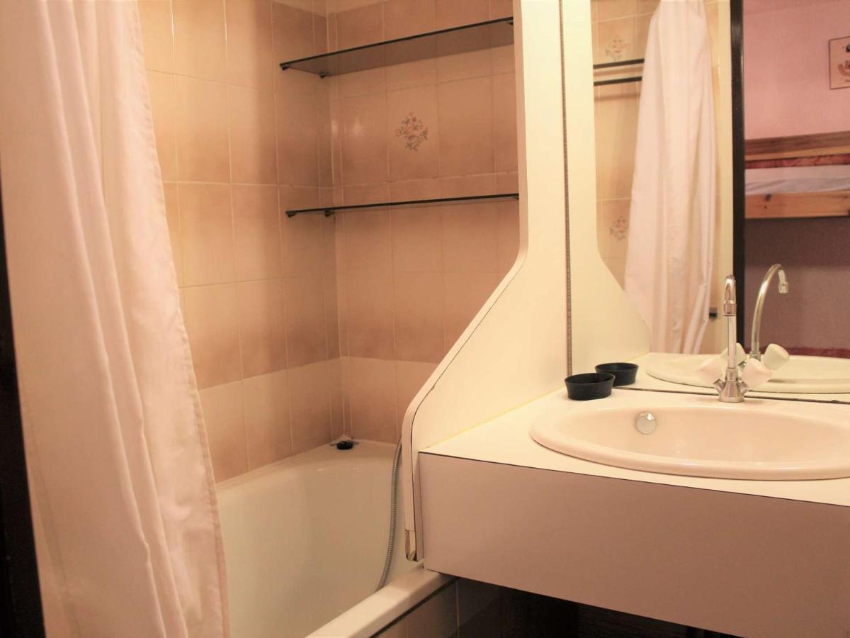 Studio Cosy A Vars Avec Balcon, Proche Pistes Et Commerces, Parking Inclus - Fr-1-330B-38 Bagian luar foto